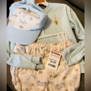 Boys 3pc beach outfit & hat. New with tags.
